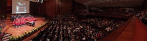 Panoramafoto vom Benefizkonzert "Kinder für Kinder" der Wiltener Sängerknaben. (Foto: M.Nolf)